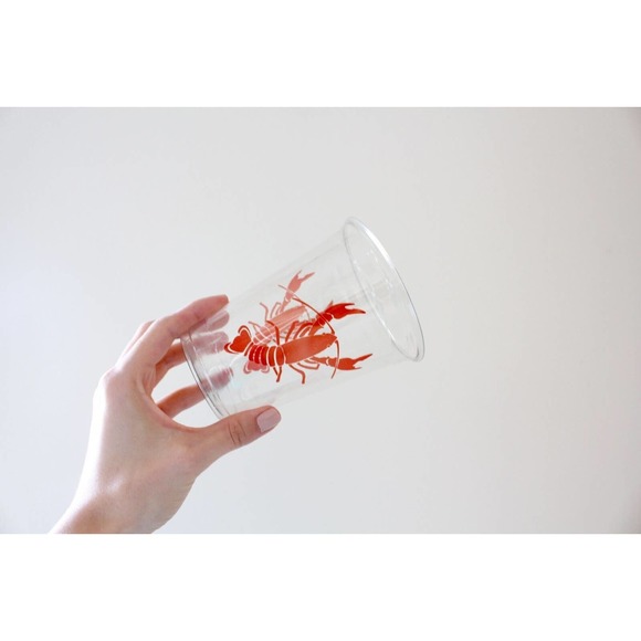 4 DISPOSABLE CLEAR PLASTIC LOBSTER CRAWFISH CUPS NEW - Picture 6 of 11